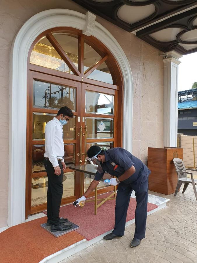 Hotel Mbc Citadel Nashik Luaran gambar