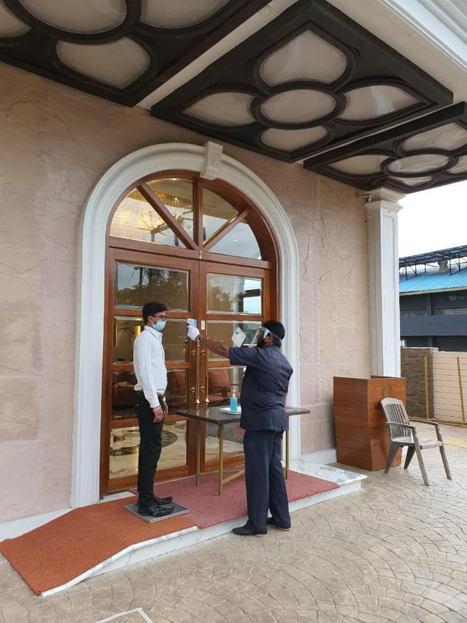 Hotel Mbc Citadel Nashik Luaran gambar