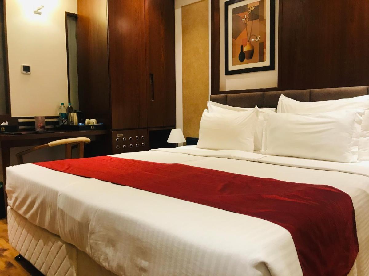 Hotel Mbc Citadel Nashik Luaran gambar