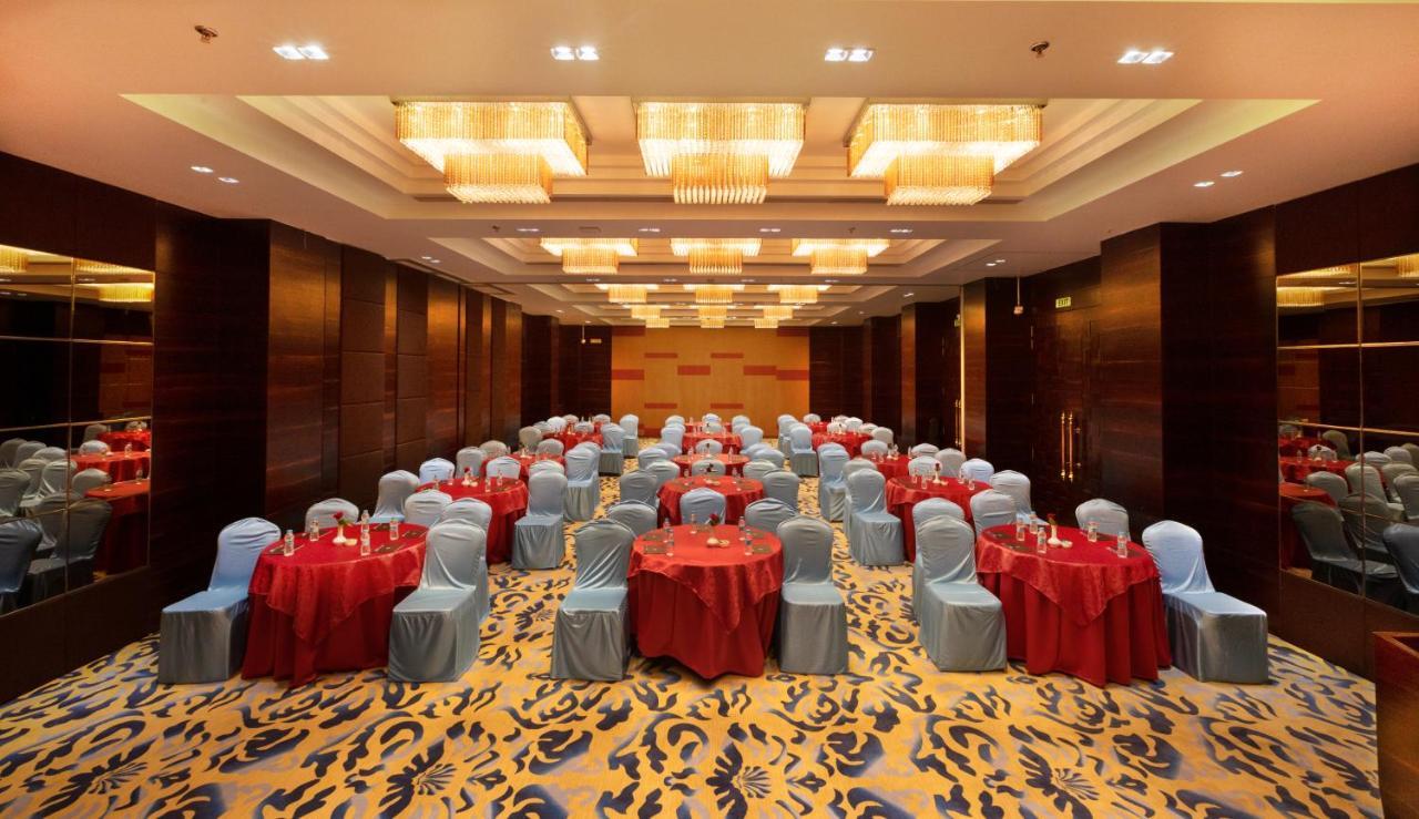 Hotel Mbc Citadel Nashik Luaran gambar